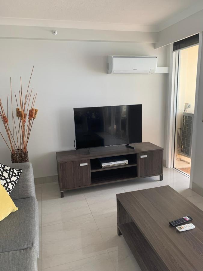 Stunning 2 Bedroom Ocean View Apartment Gold Coast Esterno foto