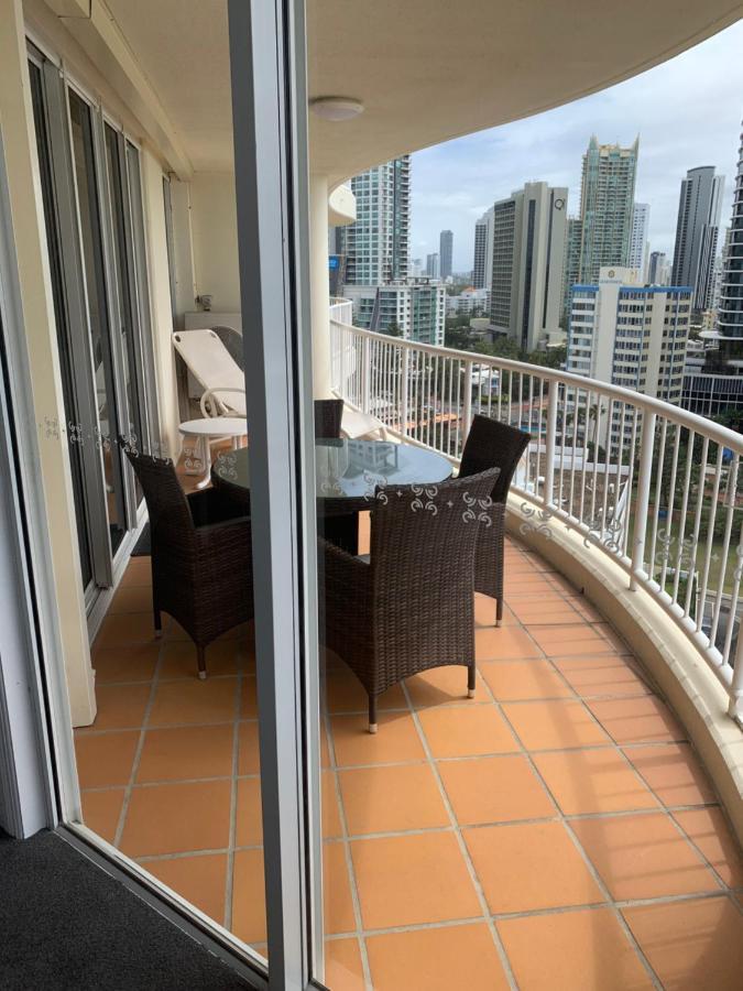 Stunning 2 Bedroom Ocean View Apartment Gold Coast Esterno foto