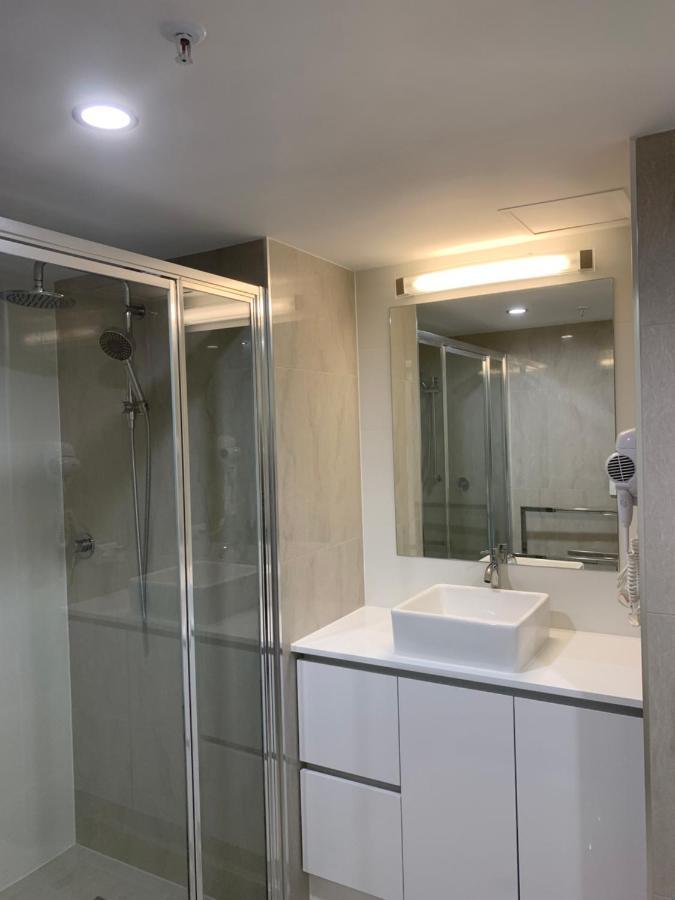 Stunning 2 Bedroom Ocean View Apartment Gold Coast Esterno foto