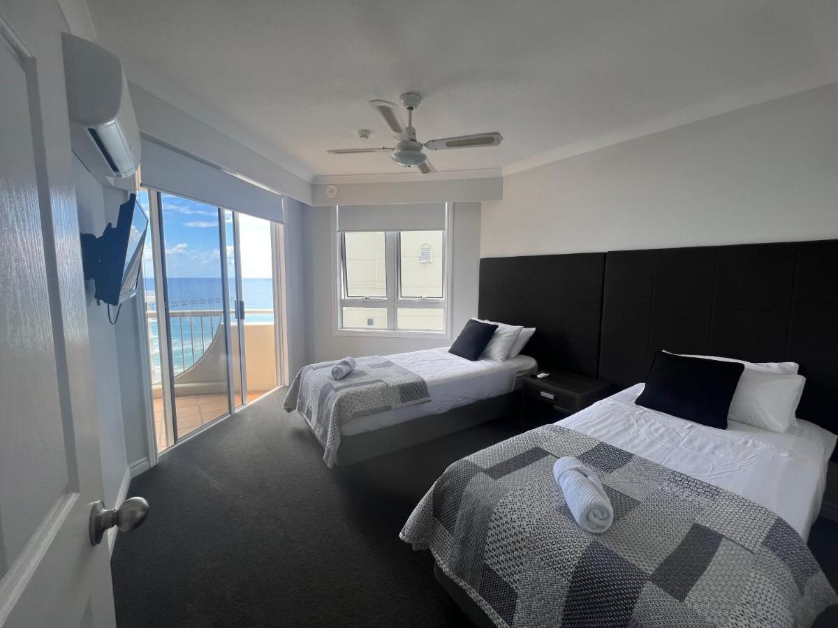Stunning 2 Bedroom Ocean View Apartment Gold Coast Esterno foto
